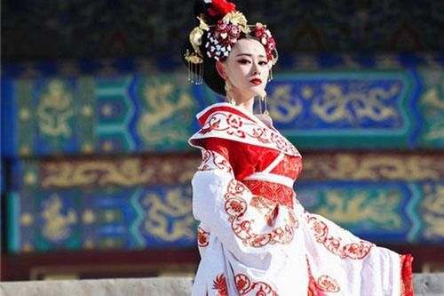 Ai là 'vị hoàng hậu độc ác nhất' lịch sử Trung Hoa, màn đánh ghen tàn bạo hậu thế vẫn còn khiếp đảm?