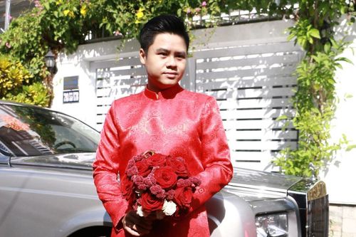 Chú rể Phan Thành điển trai trong ngày cưới, hé lộ dàn bê tráp 'cực phẩm'
