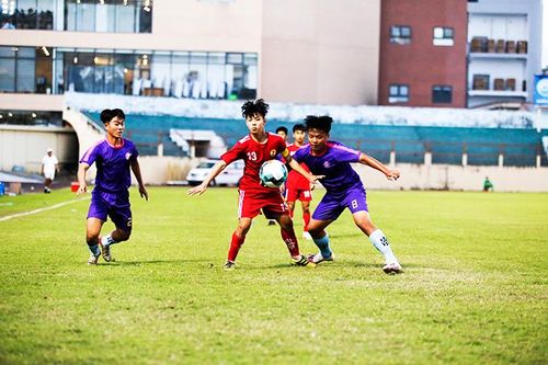 Vòng loại bảng D, giải U19 quốc gia: Cục diện khó lường