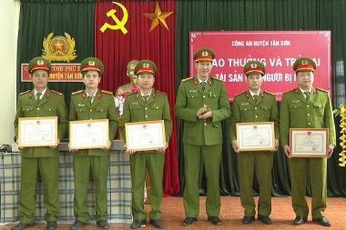 Trả lại tài sản cho người bị hại