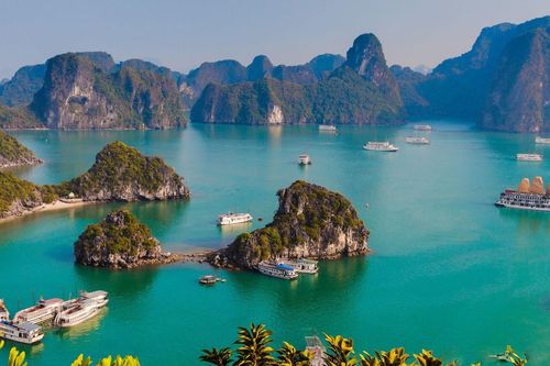Khách hủy du lịch Quảng Ninh, doanh nghiệp 'đền bù' bằng tour SaPa, Phú Quốc