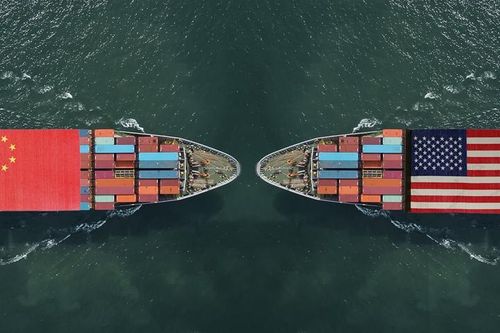 Trung Quốc thu hẹp khoảng cách GDP với Mỹ