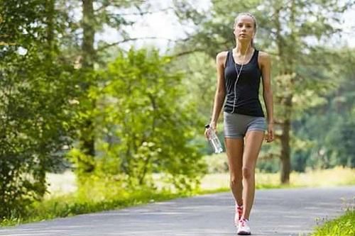 Đi bộ rèn luyện sức khỏe: Phương pháp đơn giản và hiệu quả