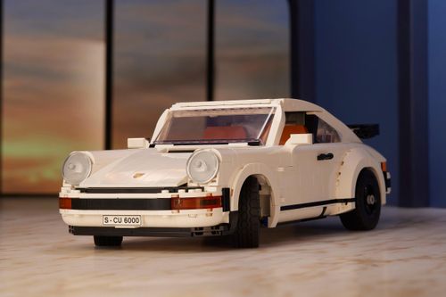 Porsche 911 được làm từ 1.458 miếng Lego