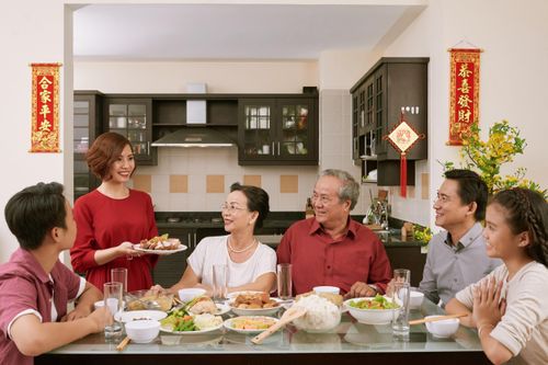 Ký ức về bữa cơm tất niên của mẹ