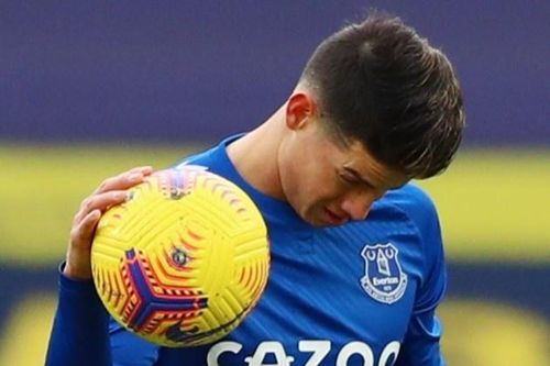 James chơi nỗ lực trong trận thua của Everton