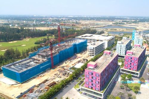 Cấp 'sổ hồng' cho condotel: Vướng mắc pháp lý nào cần tháo gỡ?