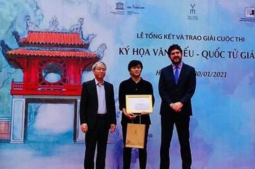 14 tác phẩm được trao giải tại Cuộc thi 'Ký họa Văn Miếu-Quốc Tử Giám'