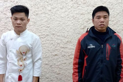 Bắt 2 kẻ đưa người 'xuất ngoại'