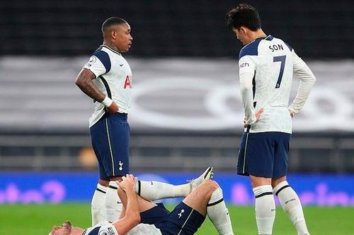 Harry Kane bị chấn thương, Barcelona gặp may