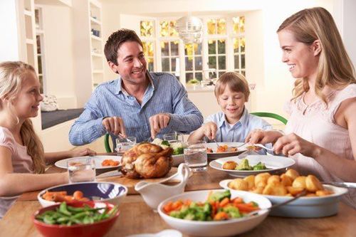 Muốn giảm cân hãy dùng đĩa, bát màu đỏ