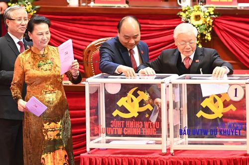 Công bố danh sách 200 người trúng cử Ban Chấp hành Trung ương Đảng khóa XIII