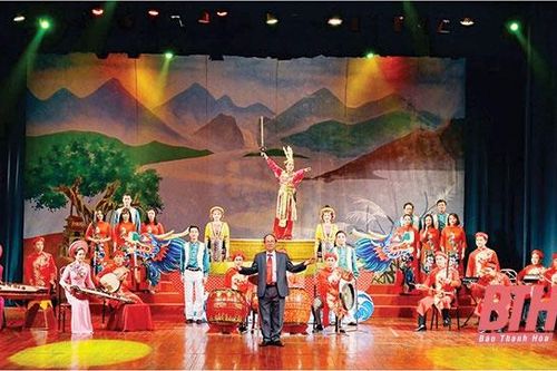 'Cây đại thụ' của làng múa xứ Thanh