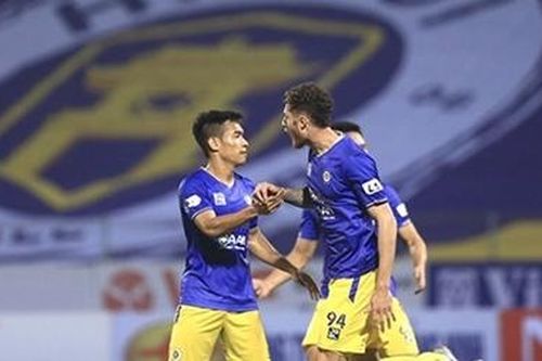 Câu lạc bộ Hà Nội và quãng nghỉ COVID-19