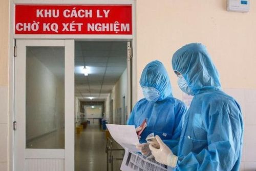 Hà Nội phong tỏa toàn bộ nơi ca bệnh ở Đông Anh từng đến, truy vết xuyên đêm