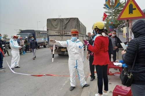 Chí Linh: 5 chốt liên ngành làm nhiệm vụ phong tỏa phòng chống dịch
