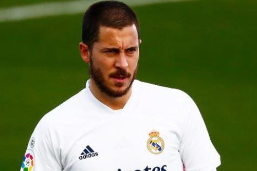 Hazard rời sân sớm trong trận thua ngược của Real