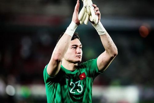Văn Lâm - từ người bị Miura từ chối tới đỉnh cao J.League 1