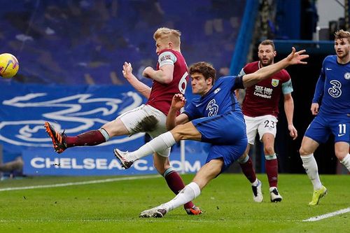 Vòng 21 Premier League: Chelsea thắng Burnley 2-0