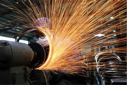 Trung Quốc thu hẹp khoảng cách về kinh tế với Mỹ sau đại dịch Covid-19