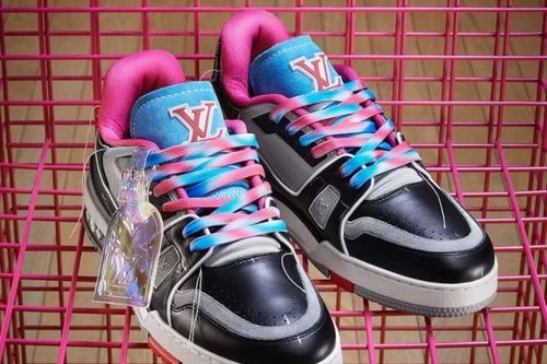 Louis Vuitton ra mắt Bộ sưu tập giày nam LV Trainer Upcycling