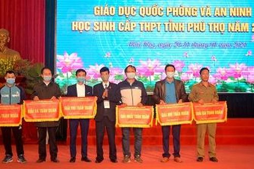 Bế mạc Hội thao giáo dục quốc phòng và an ninh cho học sinh cấp THPT năm 2021