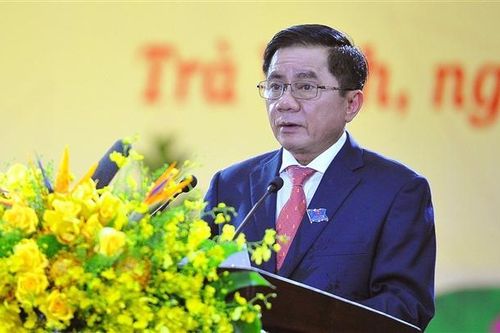 Ông Trần Cẩm Tú tiếp tục được bầu làm Chủ nhiệm UBKT Trung ương khóa XIII
