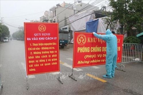 Ai đã đến Nhà hàng Lẩu Hutong, Quán Trung Sơn liên hệ y tế gấp
