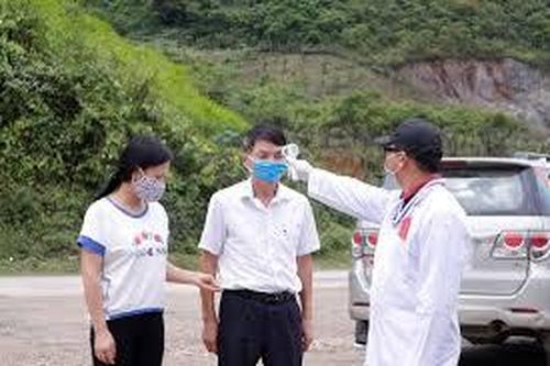 Sơn La thiết lập vùng cách ly y tế sau khi có 2 ca nghi ngờ mắc COVID-19