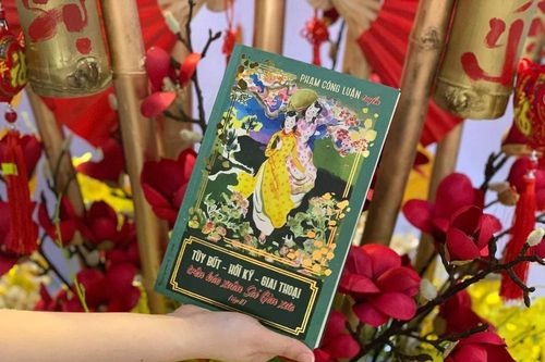 Ngược dòng thời gian bồi hồi tìm về Tết của Sài Gòn xưa qua tuyển tập tùy bút đầy cảm xúc
