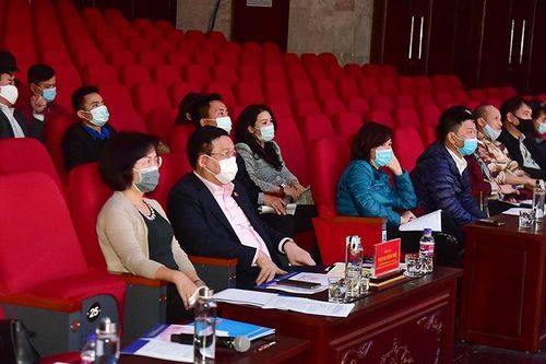 Bí thư Thành ủy Vương Đình Huệ tổng duyệt Chương trình nghệ thuật đặc biệt 'Đảng cho ta mùa Xuân'