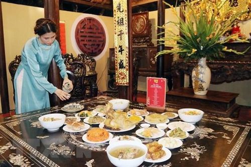 Đoàn kết, sẻ chia để cùng đón Tết cổ truyền an lành