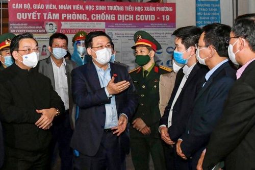 Thường trực Thành ủy Hà Nội kiểm tra đột xuất công tác chống dịch tại quận Nam Từ Liêm