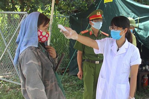 Bắc Giang có ca dương tính với SARS-CoV-2, cách ly một thôn gần 600 người