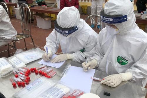 182 giáo viên, học sinh ở Hải Dương phải cách ly tập trung