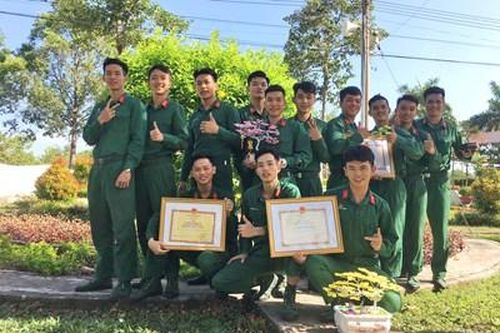 Bâng khuâng ngày chia tay...