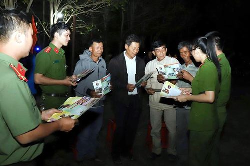 Một tuần '4 cùng'