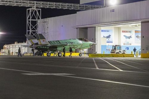Đan Mạch tiếp nhận tiêm kích F-35 với màu xanh 'kỳ dị'