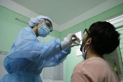 Hà Nội thêm 3 ca mắc COVID-19, tổng cộng 19 ca trong cộng đồng