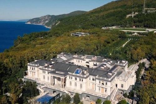 Lâu đài tỷ USD không phải của ông Putin