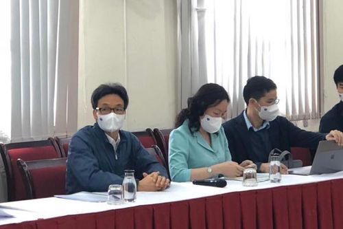 Phó Thủ tướng Vũ Đức Đam đề nghị Hà Nội lấy mẫu xét nghiệm đến F3