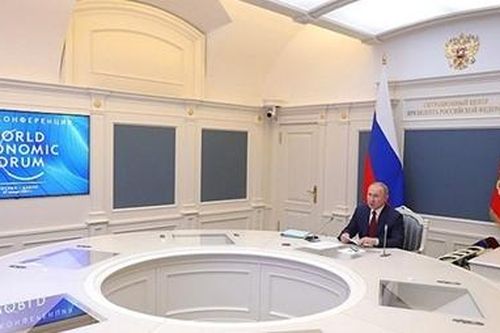Davos 2021 và sự trở lại của nước Nga
