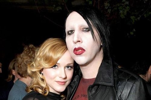 Evan Rachel Wood kể bị 'lạm dụng tình dục khủng khiếp'