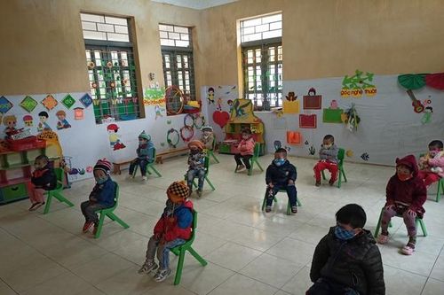 Hơn 200.000 học sinh, sinh viên ở Điện Biên nghỉ học do Covid-19