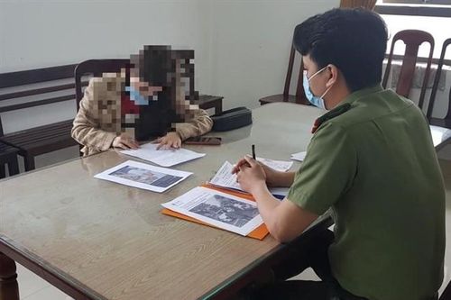 Vi phạm luật rồi đăng clip lên mạng xúc phạm CSGT, cô gái bị phạt hành chính 15 triệu đồng