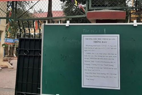 Nhăn nhó, 'vắt chân lên cổ' vì con nghỉ Tết sớm