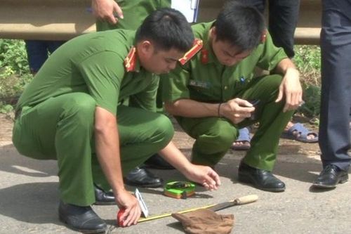 Thanh niên bị đâm chết vì nói chuyện gia đình người khác trên bàn nhậu