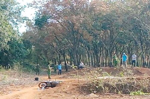 Nữ công nhân ở Bình Phước nghi bị sát hại trong lô cao su