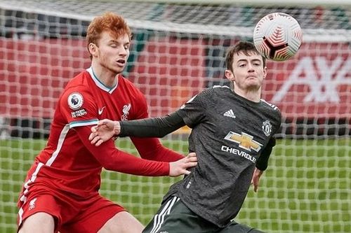 Solskjaer đôn 'máy ghi bàn' 17 tuổi lên đội một MU
