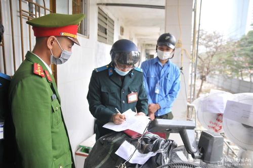 Thành phố Vinh hoàn thành cưỡng chế các hộ dân tại chung cư cũ B3 và B6 Quang Trung